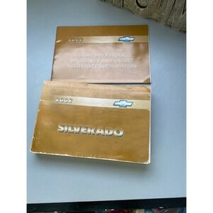 02 Chevy Silverado Light Duty Truck Warranty Owner Assistance Information Manual